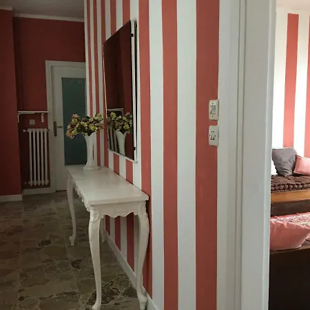Il Vecchio Borgo * נסו